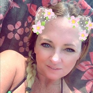 Meet your Posher, Tina